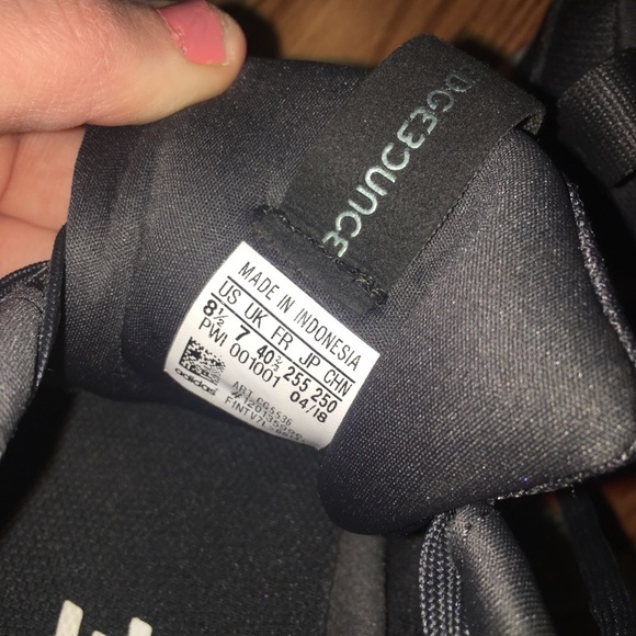 Adidas running shoes arch support women size 8.5 - Picture 4 of 4